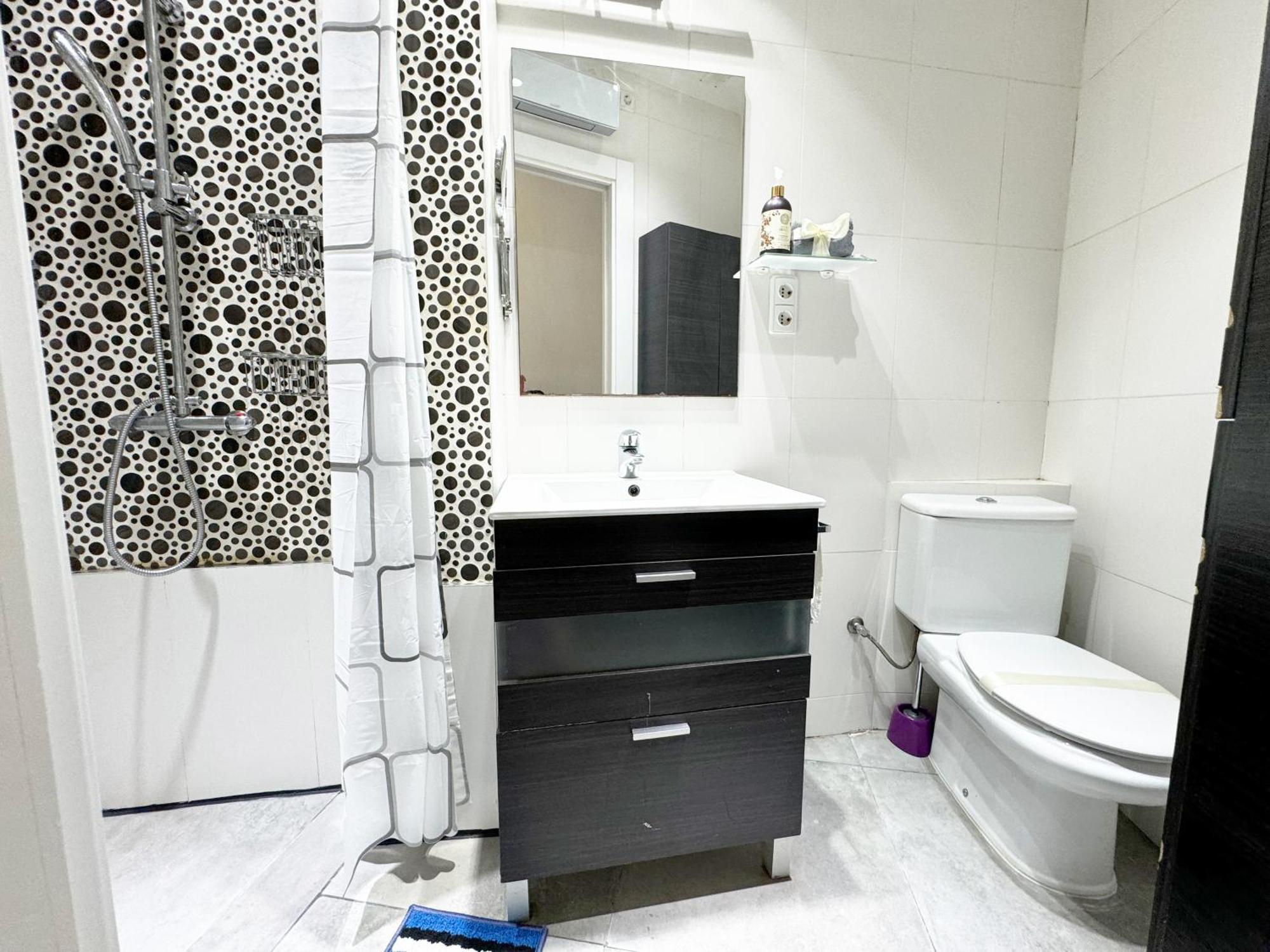 Apartament Luminoso, Con Patio Y Buena Zona Madryt Zewnętrze zdjęcie