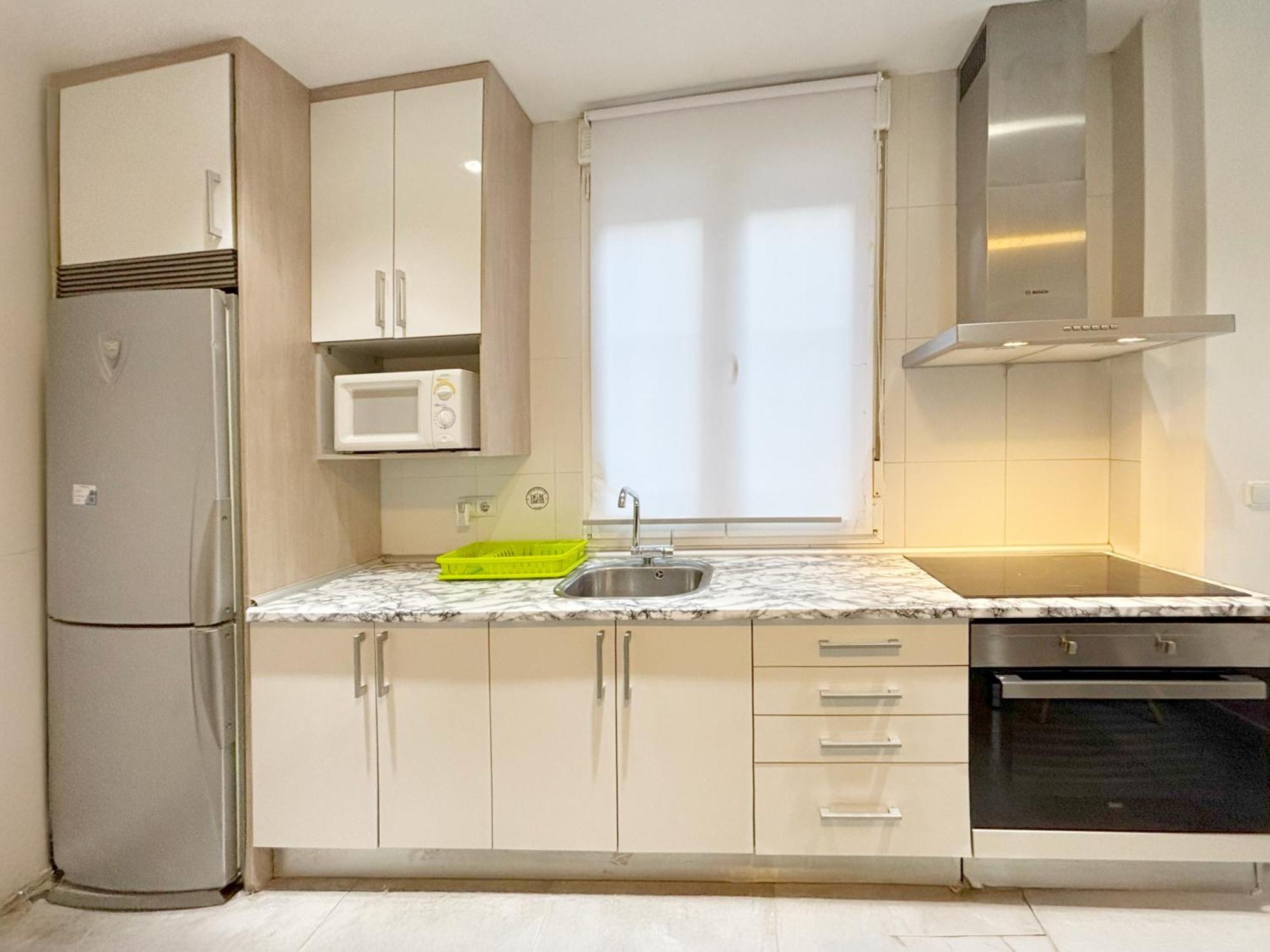 Apartament Luminoso, Con Patio Y Buena Zona Madryt Zewnętrze zdjęcie
